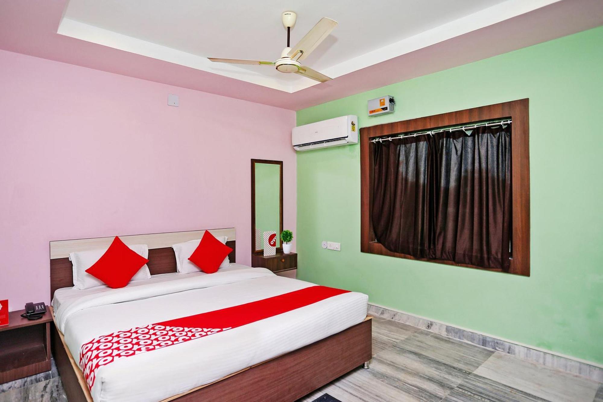 Super Collection O Aryan Hotel Khandagiri Экстерьер фото